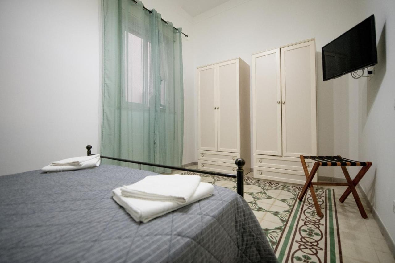 Staiti Apartments ตราปานี ภายนอก รูปภาพ